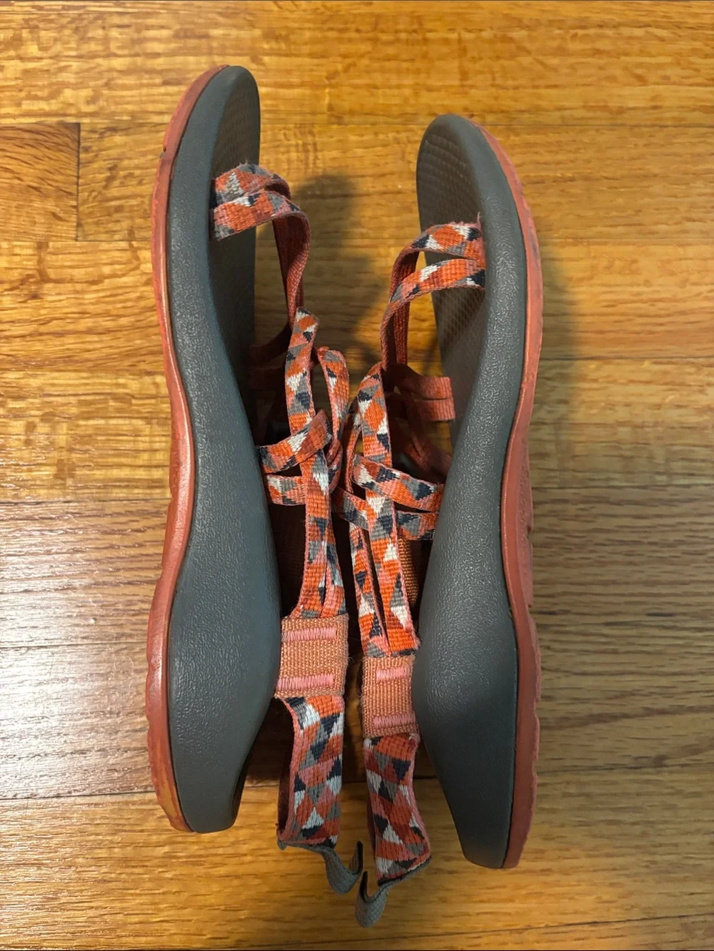 Chaco Kids' Sandals in pink and Black Geometric Straps